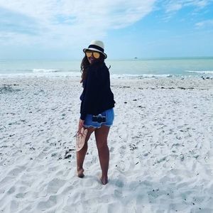 Meet your Posher, Genesis